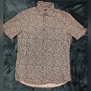 Michael Kors Men's Black and White Patterned Shirt Size Medium